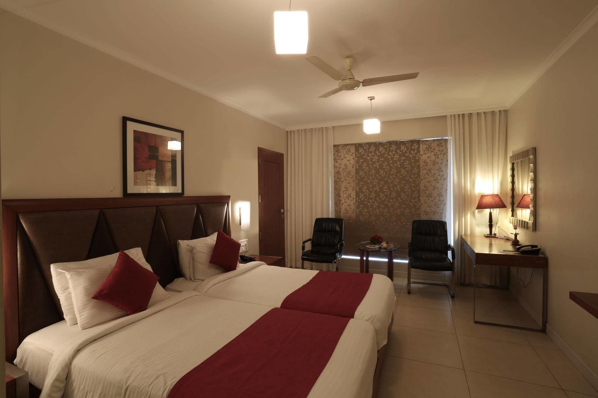 The Hq Hotel Vasco Da Gama Ngoại thất bức ảnh